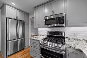 9956 Antrim Rd, Woodbury, MN 55125 - Photo 24