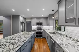 9956 Antrim Rd, Woodbury, MN 55125 - Photo 22