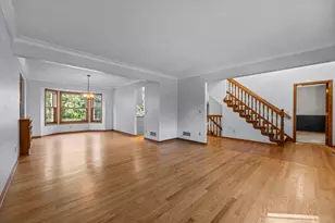 9956 Antrim Rd, Woodbury, MN 55125 - Photo 14