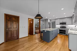 9956 Antrim Rd, Woodbury, MN 55125 - Photo 32