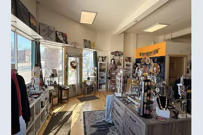 3701 Fremont Avenue N, Minneapolis, MN 55412 - Photo 10