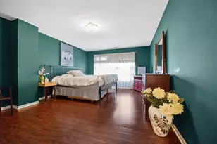 2433 Columbus Ct, Minneapolis, MN 55404 - Photo 26