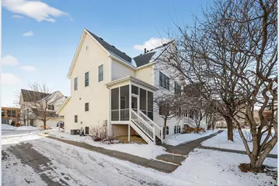 2433 Columbus Court, Minneapolis, MN 55404 - Photo 2