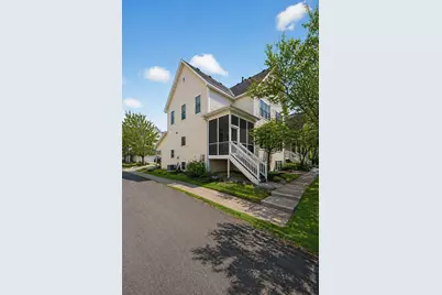 2433 Columbus Court, Minneapolis, MN 55404 - Photo 2