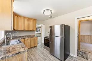 3553 Abbott Ave N, Robbinsdale, MN 55422 - Photo 12