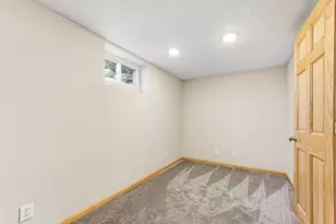 3553 Abbott Ave N, Robbinsdale, MN 55422 - Photo 30