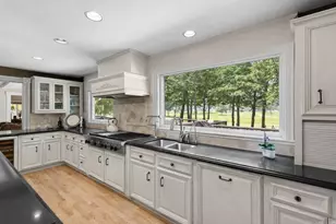 2890 Autumn Woods Dr, Chaska, MN 55318 - Photo 12