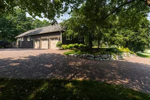2890 Autumn Woods Dr, Chaska, MN 55318 - Photo 48