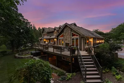 2890 Autumn Woods Drive, Chaska, MN 55318 - Photo 4