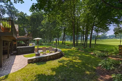 2890 Autumn Woods Drive, Chaska, MN 55318 - Photo 8