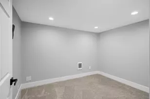 3981 Brunswick Ave S, Saint Louis Park, MN 55416 - Photo 26