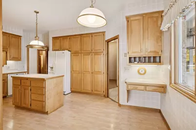 7701 Pondwood Drive, Edina, MN 55439 - Photo 20