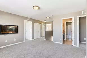 19727 Hazel Nut Ct, Lakeville, MN 55044 - Photo 30