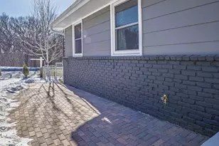 4201 Aquila Ave N, New Hope, MN 55428 - Photo 4