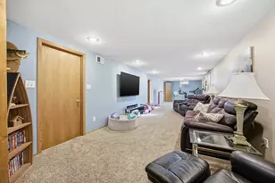 518 Birch Ln, Moorhead, MN 56560 - Photo 16