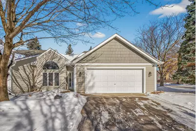 801 Southcross Drive E, Burnsville, MN 55306 - Photo 4