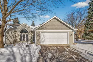 801 Southcross Dr E, Burnsville, MN 55306 - Photo 4