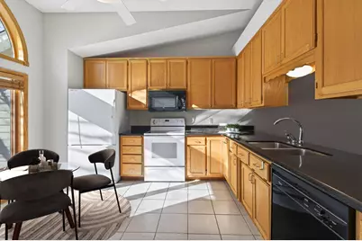 801 Southcross Drive E, Burnsville, MN 55306 - Photo 8