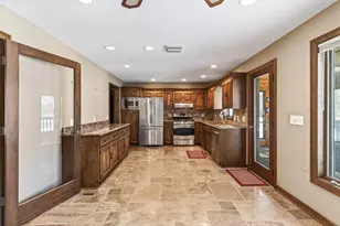 4134 Red Oak Ridge, Minnetonka, MN 55345 - Photo 8