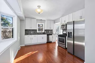 296 Sherwood Rd, Shoreview, MN 55126 - Photo 2