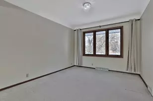 1241 Holly Dr E, Hugo, MN 55038 - Photo 54