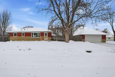 6110 Regent Avenue N, Brooklyn Center, MN 55429 - Photo 32