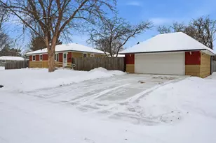 6110 Regent Ave N, Brooklyn Center, MN 55429 - Photo 34