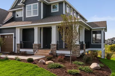 725 Crest Curve, Hudson, WI 54016 - Photo 2