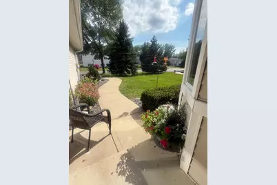 19782 Waterford Court, Shorewood, MN 55331 - Photo 2