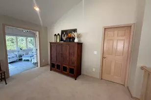 19782 Waterford Ct, Shorewood, MN 55331 - Photo 10