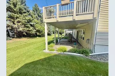 19782 Waterford Court, Shorewood, MN 55331 - Photo 20