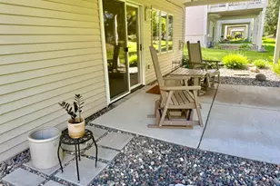 19782 Waterford Ct, Shorewood, MN 55331 - Photo 32