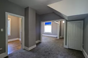 417 W 5th St, Duluth, MN 55806 - Photo 6