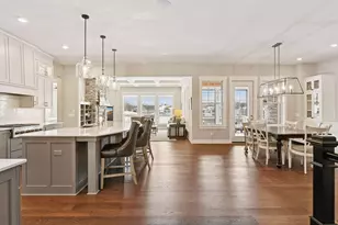 24545 Bentgrass Way, Shorewood, MN 55331 - Photo 8