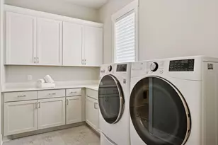 24545 Bentgrass Way, Shorewood, MN 55331 - Photo 38