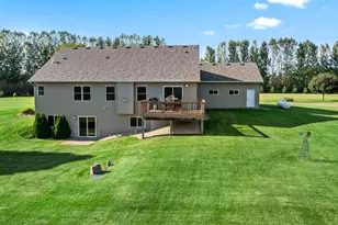 35219 Isetta Trail NE, Cambridge, MN 55008 - Photo 92