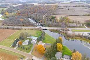 425 W Franklin St, Morristown, MN 55052 - Photo 62