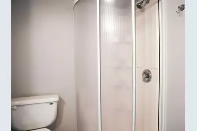 307 10 1/2 Street N, Wahpeton,  58075 - Photo 30