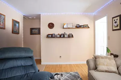 307 10 1/2 Street N, Wahpeton,  58075 - Photo 6