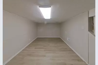 8407 Lower 208th Street W, Lakeville, MN 55044 - Photo 4