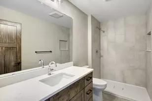 230 S Chestnut St, Ellsworth, WI 54011 - Photo 10