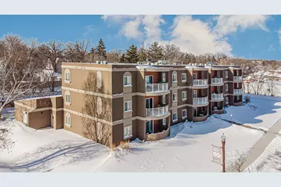 1320 Washington Avenue #101, Detroit Lakes, MN 56501 - Photo 1
