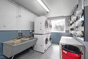 3446 Pleasant Ave, Minneapolis, MN 55408 - Photo 16