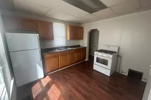 1009 E Center St, Rochester, MN 55904 - Photo 12