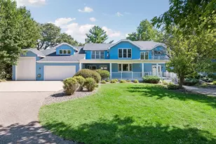 2600 W 102nd St, Bloomington, MN 55431 - Photo 2