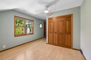 2600 W 102nd St, Bloomington, MN 55431 - Photo 32