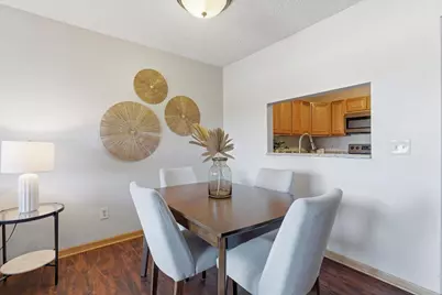 2425 E Franklin Avenue #212, Minneapolis, MN 55406 - Photo 6
