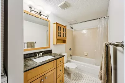 78 10th Street E #2409, Saint Paul, MN 55101 - Photo 8