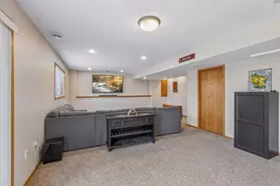 2617 Burl Oak Curve, Hudson, WI 54016 - Photo 32