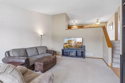 2617 Burl Oak Curve, Hudson, WI 54016 - Photo 10
